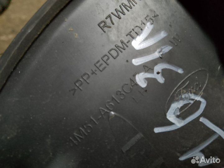 Накладка в салоне задняя левая Ford Focus 2 2