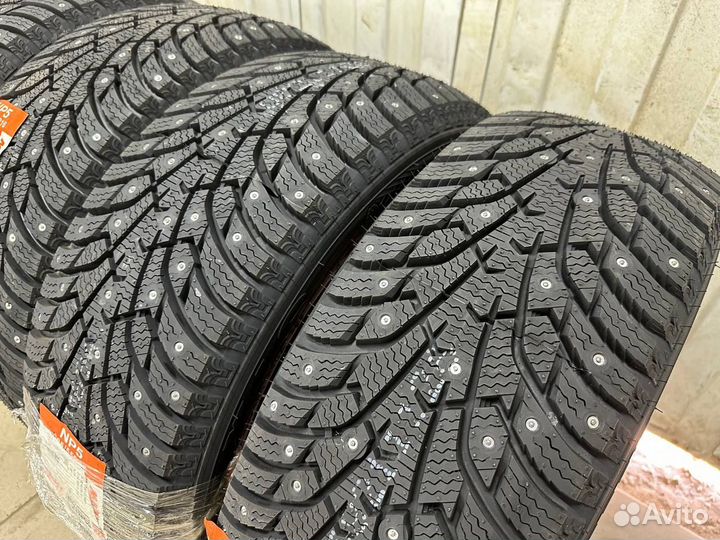 Maxxis Premitra Ice Nord NP5 205/65 R15