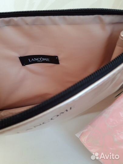 Косметички Lancome, Clinique