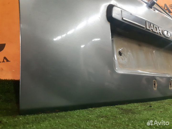 Крышка багажника Ваз 213100 21214 2011