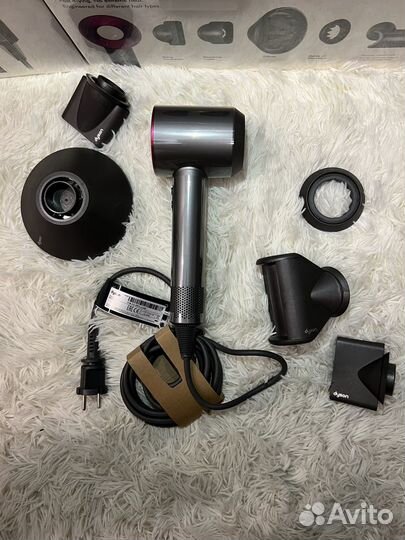 Фен Dyson Supersonic