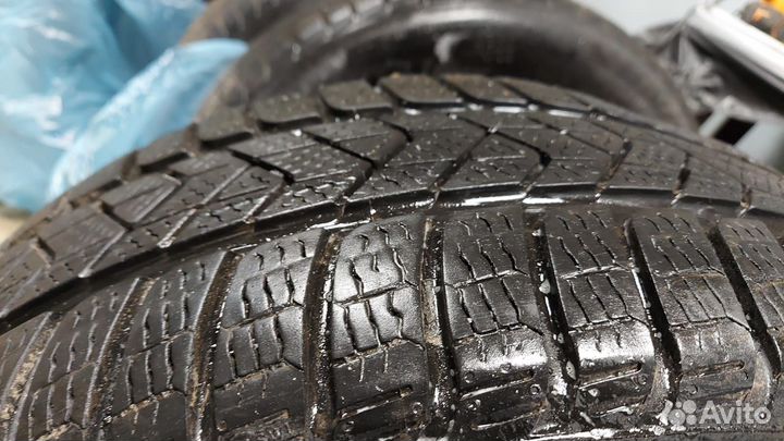 Pirelli Winter Sottozero 3 225/50 R17 94