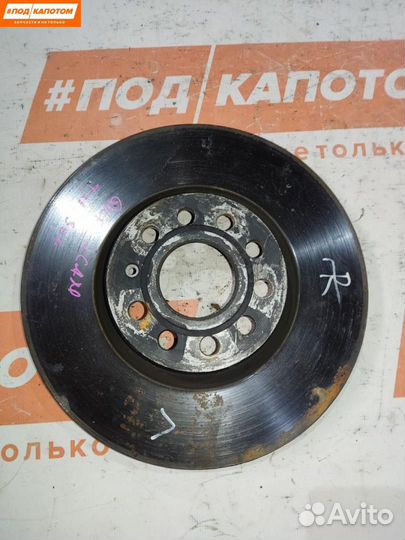 Диск тормозной передний Volkswagen Golf 5 2009
