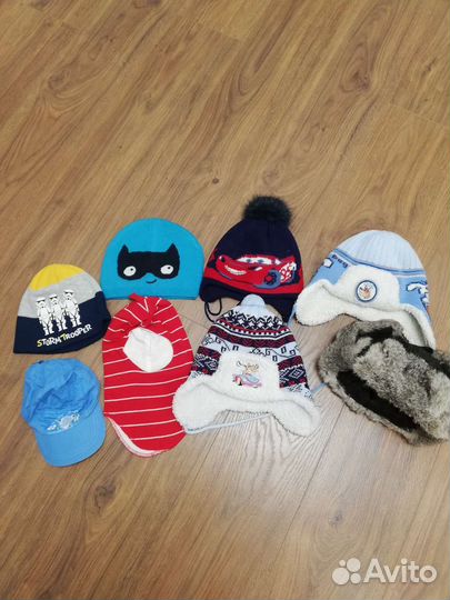 Шапки на мальчика новые, б/у