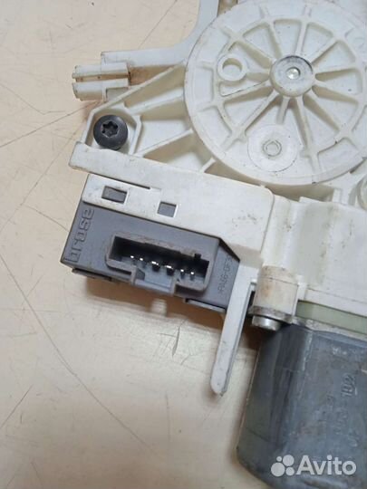 Мотор стеклоподъемника Peugeot 407 Пежо 407