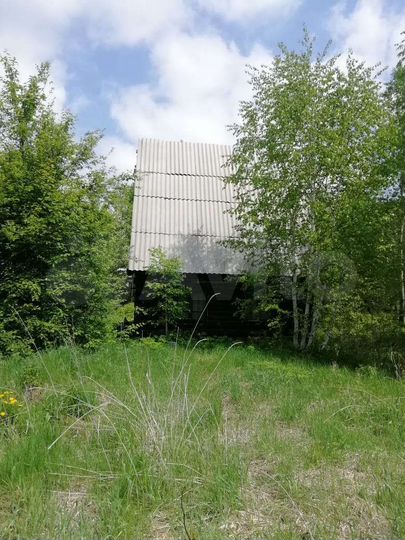 Дом 30 м² на участке 13,7 сот.