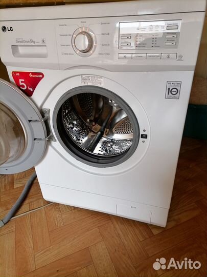 Продам машинку LG 5 kg инвертор