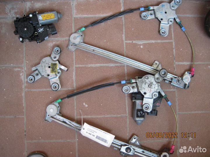 Стеклоподъёмник задний правый для audi A8