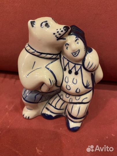 Статуэтки старая гжель