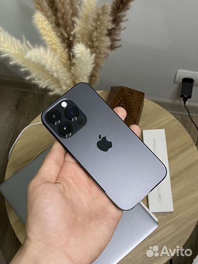 iPhone 14 Pro, 256 ГБ