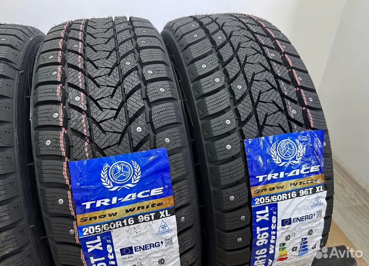 Tri Ace Snow White II 205/60 R16 21T