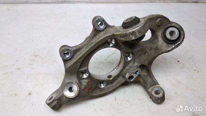 Кулак поворотный задний правый Mercedes-Benz C