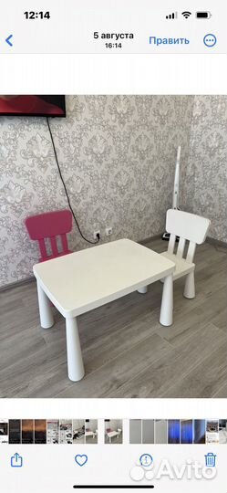 Детский стол и 2 стула