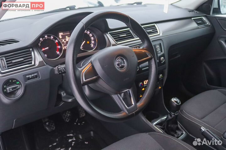 Skoda Rapid 1.6 МТ, 2015, 67 801 км