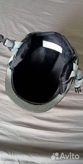 Горнолыжный шлем