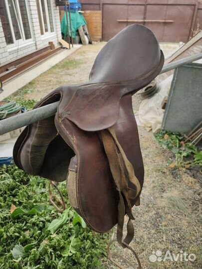 Конкурное седло