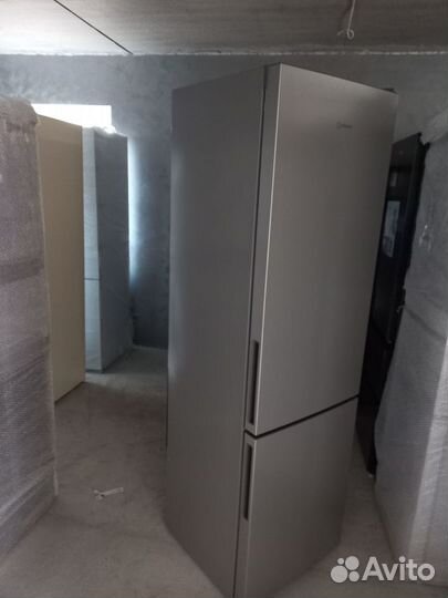 Новый Indesit ITR4200S