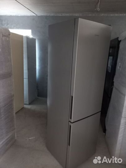 Новый Indesit ITR4200S