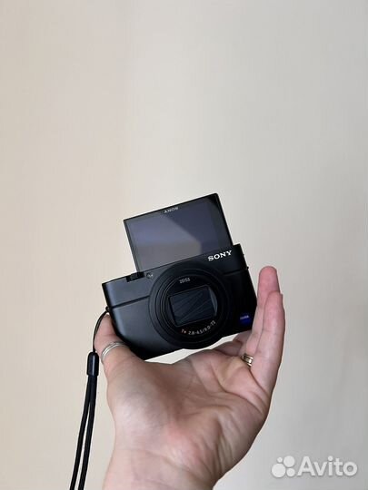 Sony rx100 m6