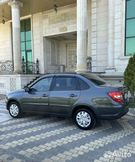 LADA Granta 1.6 МТ, 2019, 52 000 км