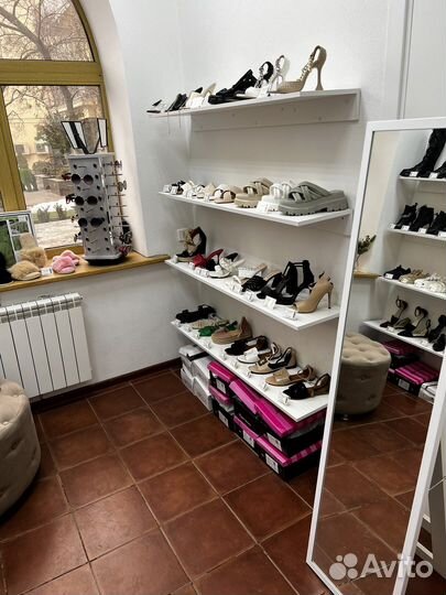 Обувные полки