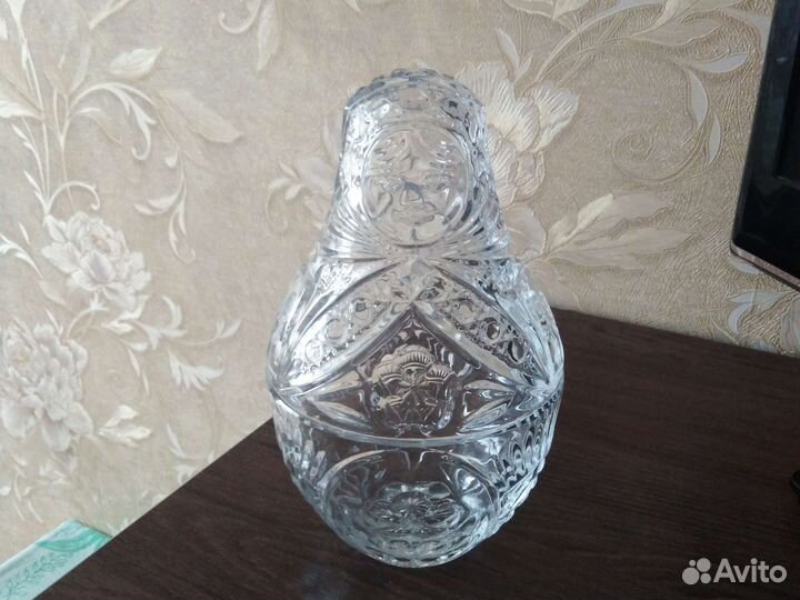 Хрустальная ваза-матрёшка