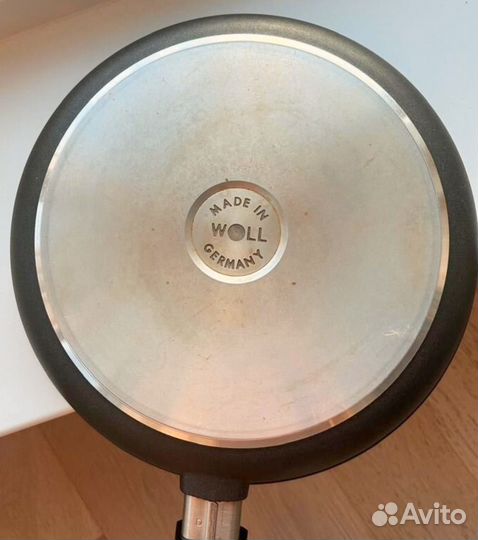 Сковорода, Woll titan Best. 28cm