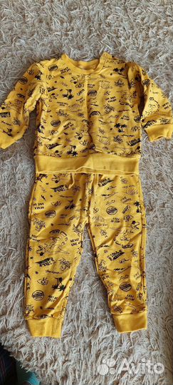 Костюм. Размер 80