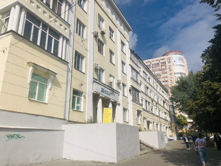 Офис напротив ж/д вокзала на 1-ой линии, 111.3 м²