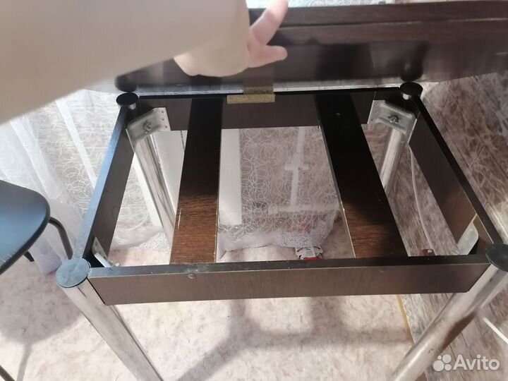 Стол кухонный раздвижной