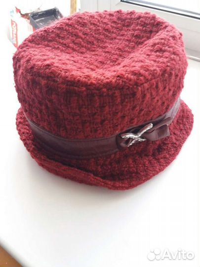 Шляпа соломенная и шляпа демисезонная