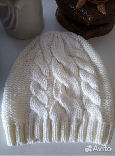 Шапочка женская