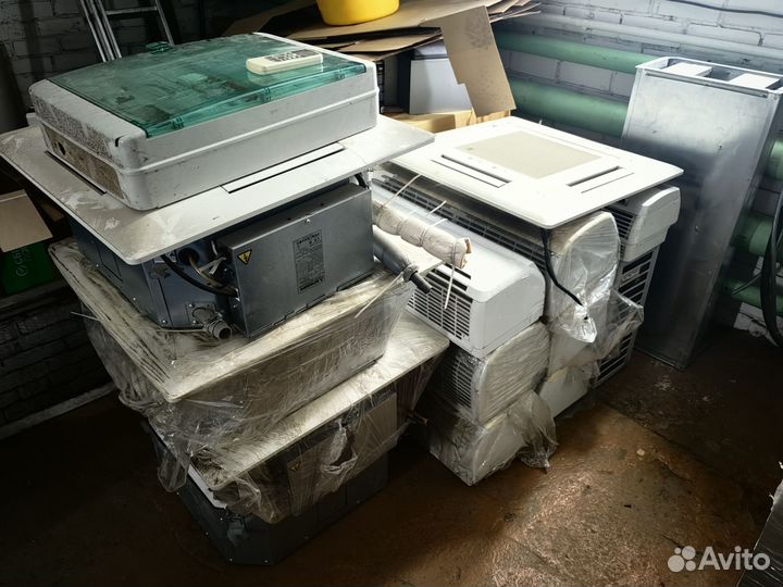 Кондиционер Mitsubishi heavy бу (на запчасти)