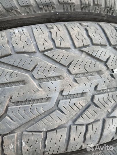 Комплект зимних колес r16 KIA 205/55 R16