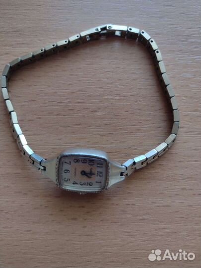 Часы наручные СССР. Винтаж. 4 шт