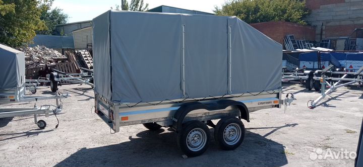 Легковой двухосный прицеп 