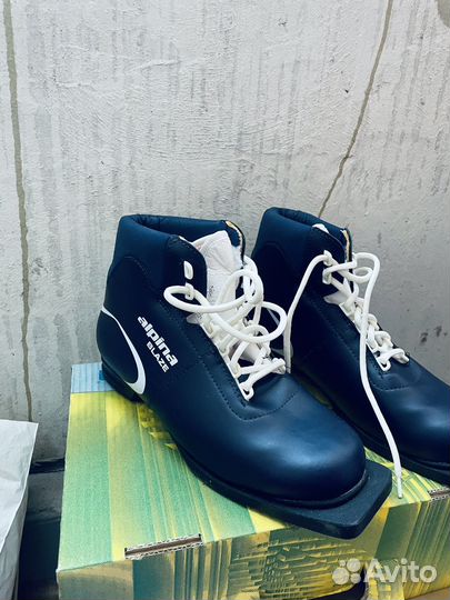 Лыжные ботинки СССР