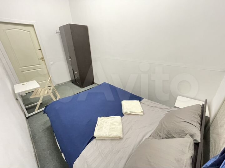 Комната 15 м² в 8-к., 1/5 эт.