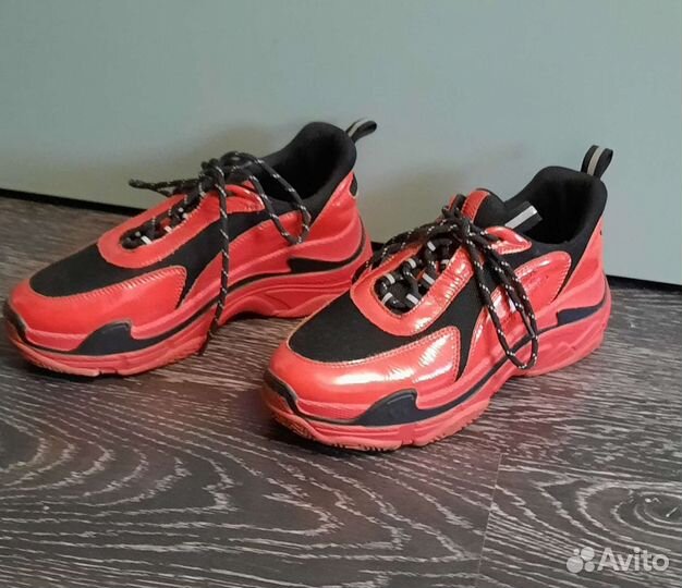 Кроссовки и ботильоны