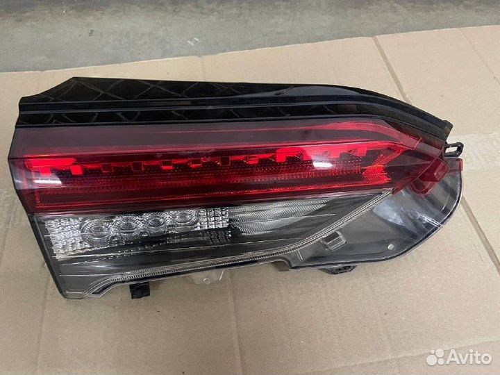 Toyota RAV4 xa50 Фонарь задний левый