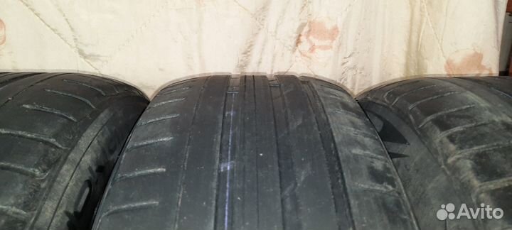 Nokian Tyres Hakka Black SUV 235/65 R17 108V