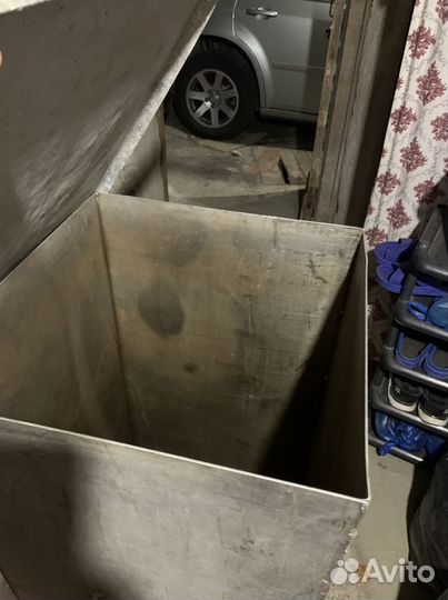 Бак для вина 307 л