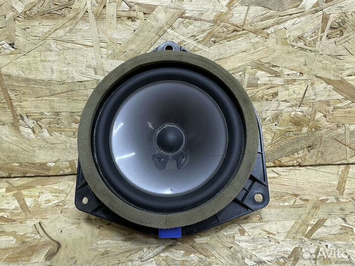 Колонка музыкальная (динамик) Toyota Prado 150