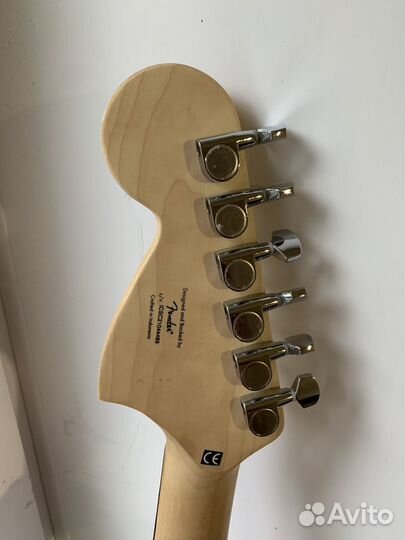 Электрогитара Squier by Fender Bullet mustang