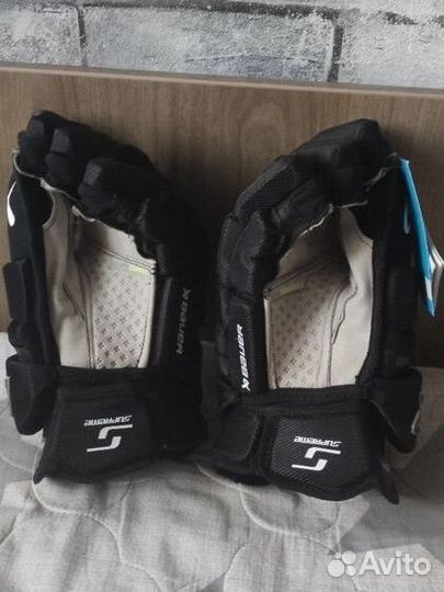 Перчатки хоккейные Bauer Supreme Mach 13