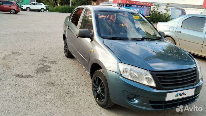 LADA Granta 1.6 МТ, 2013, 196 626 км