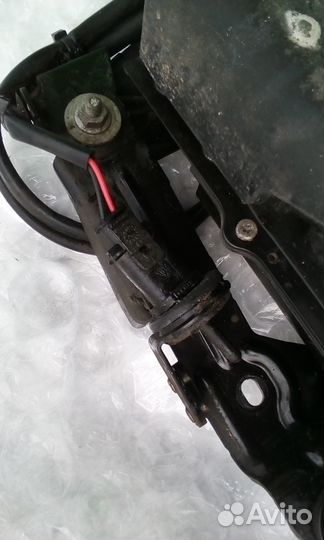 Porsche Panamera компрессор пневмо подвески