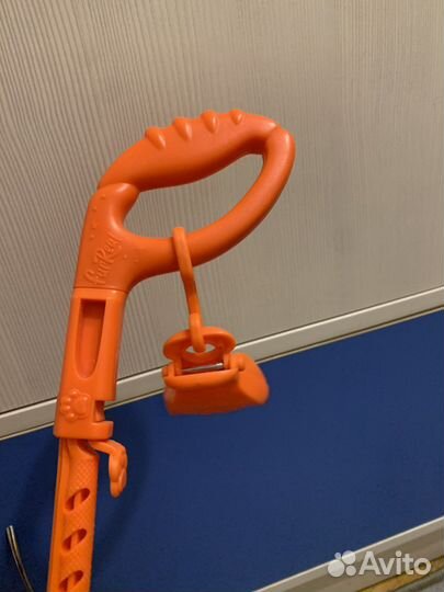 Игрушка Питомец собака на поводке FurReal Friends