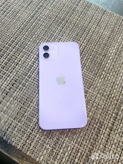 iPhone 12, 64 ГБ