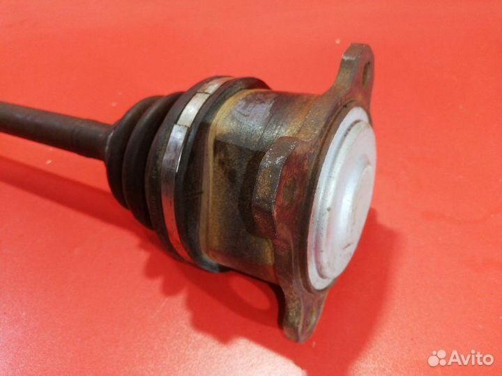 Привод задний левый Toyota Rav4 ACA26 1AZ-FE